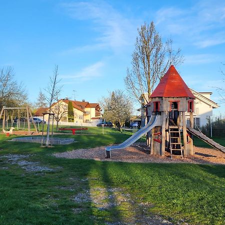 Ferienwohnung Julija Riedheim Hilzingen Zewnętrze zdjęcie